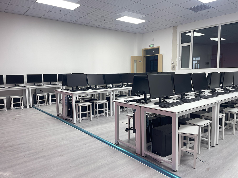 计算机室